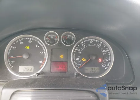 2005 Volkswagen Passat Gls 1.8T from USA, damaged, VIN WVWAD63B35E044027